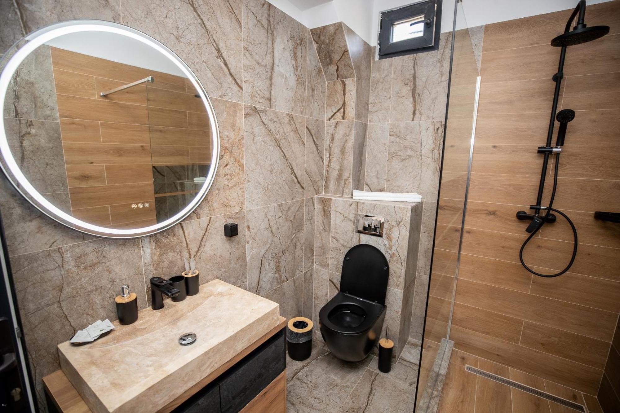 Nelana Hostel Клуж-Напока Екстериор снимка